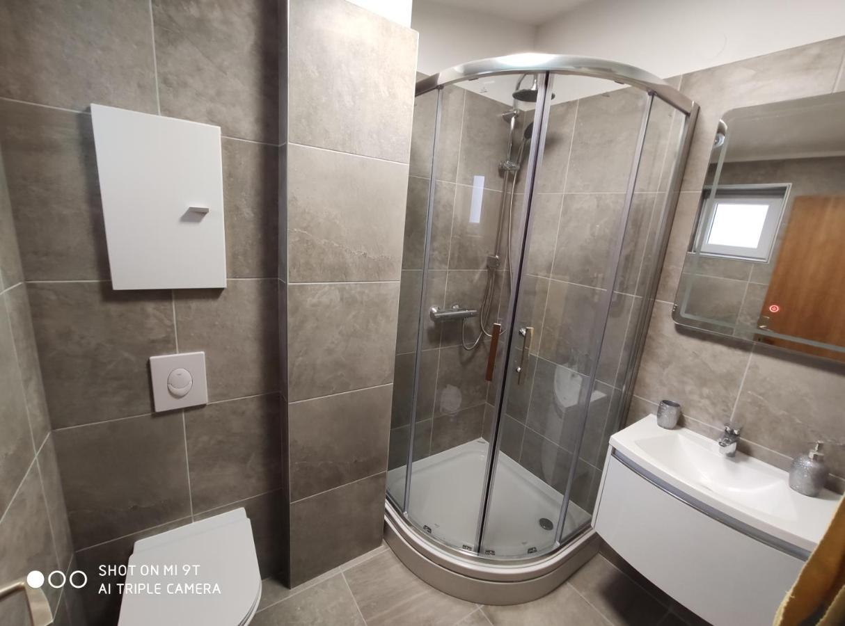 Apartment Burich Макарська Екстер'єр фото